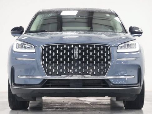 Used 2023 Lincoln Corsair Reserve w/ Equipment Group 202A AWD/4WD image 2