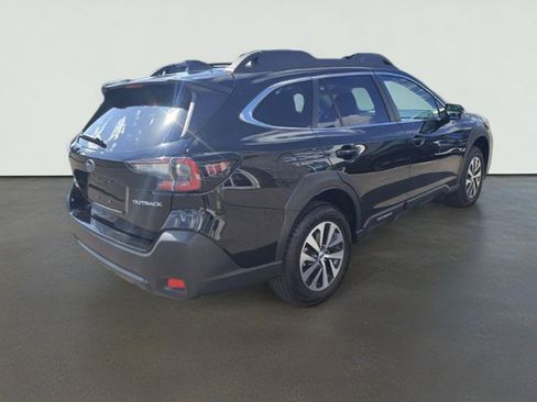 Used 2025 Subaru Outback Premium AWD/4WD image 26