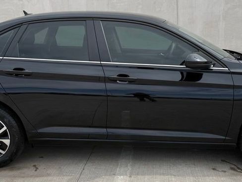 Used 2023 Volkswagen Jetta S FWD image 5