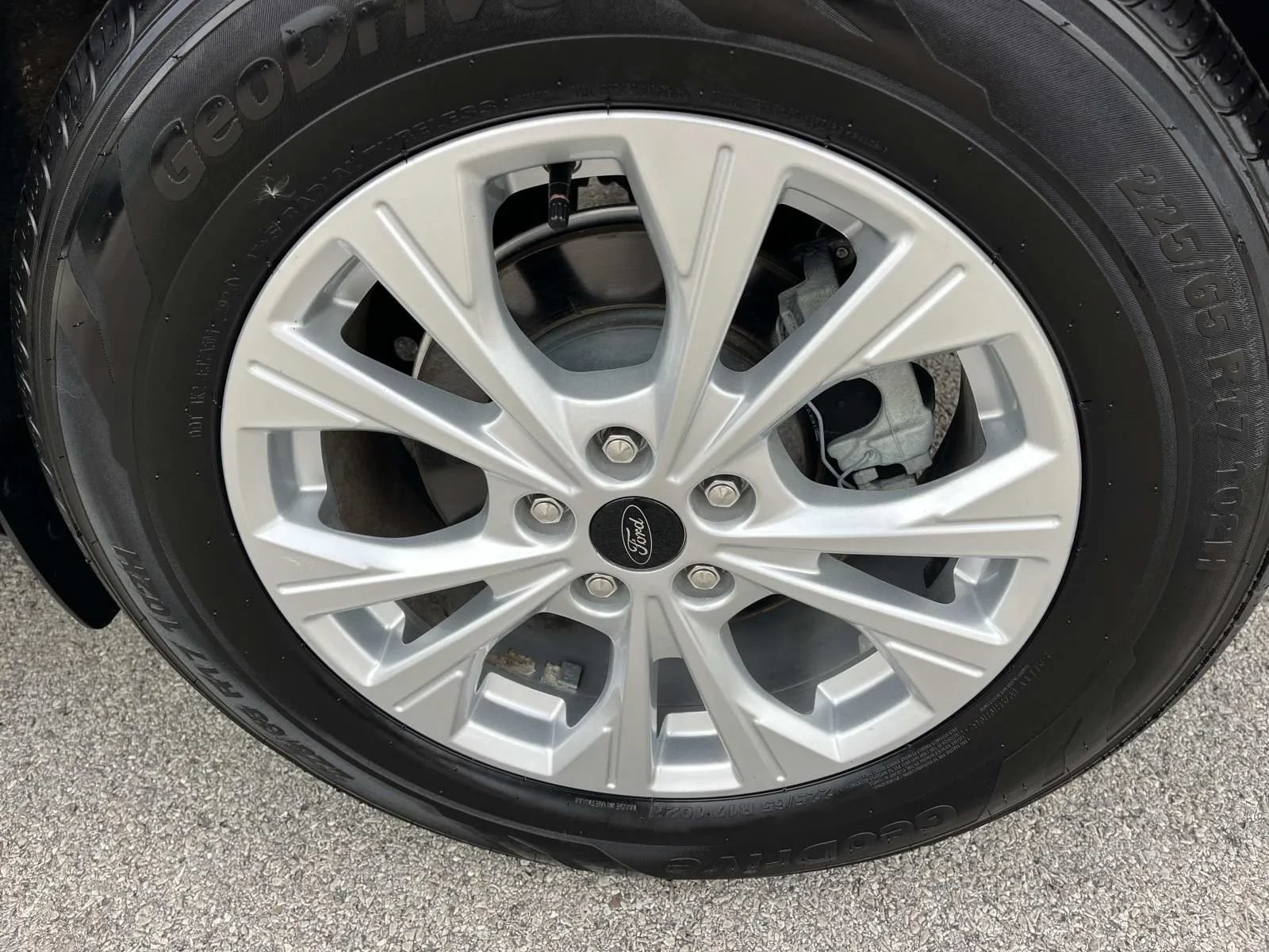 Used 2023 Ford Escape Active w/ Tech Pack #2 AWD/4WD image 11