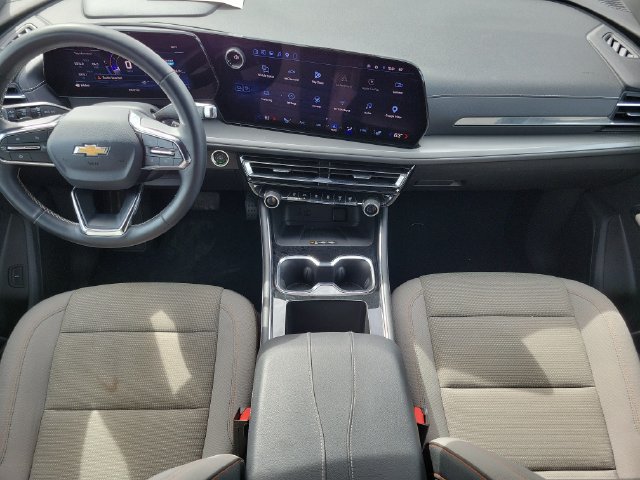 Certified 2026 Chevrolet Traverse LT w/ Driver Confidence Package FWD image 27