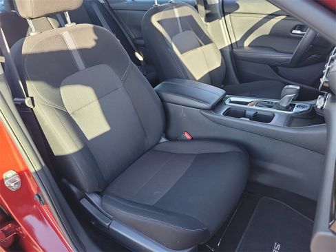 Used 2024 Nissan Sentra SV image 18