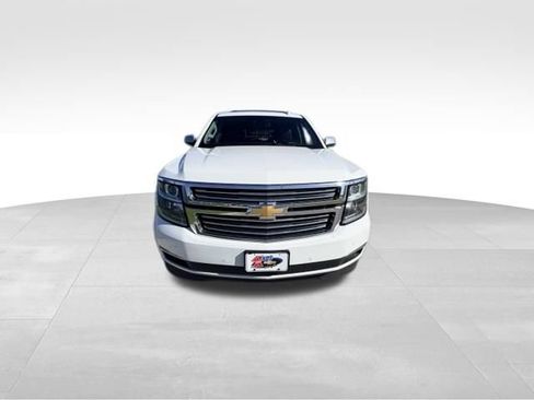 Used 2017 Chevrolet Tahoe Premier AWD/4WD image 3