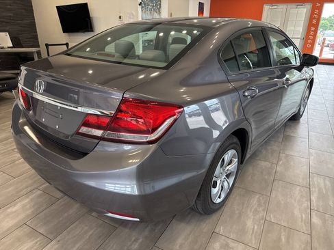 Used 2014 Honda Civic LX image 7