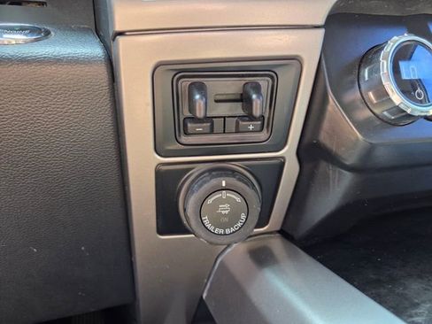 Used 2022 Ford F250 Lariat w/ Lariat Ultimate Package AWD/4WD image 31