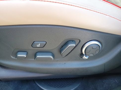 Used 2025 Genesis GV80 3.5T e-SC AWD/4WD image 18