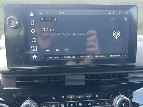 Used 2024 Honda Prologue Touring image 18