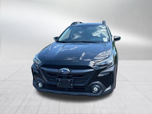 Used 2024 Subaru Outback Premium AWD/4WD image 7