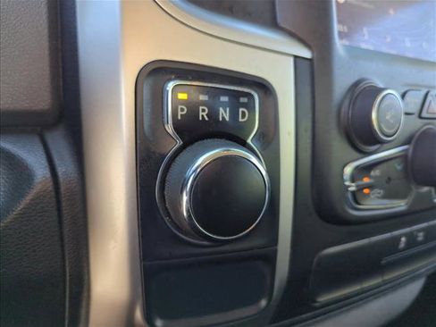 Used 2018 RAM 1500 Big Horn image 9