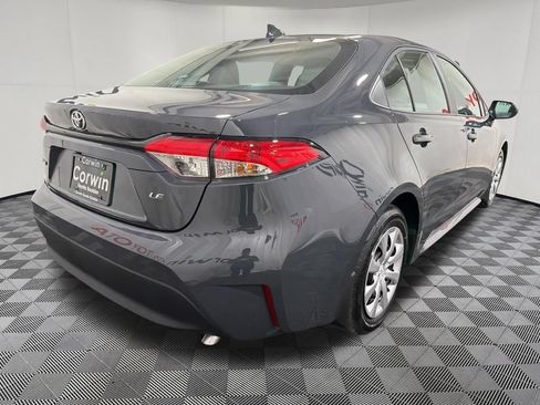 Used 2026 Toyota Corolla LE FWD image 7