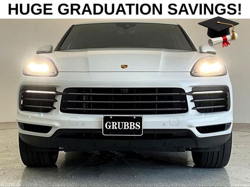 Used 2023 Porsche Cayenne AWD/4WD image 5