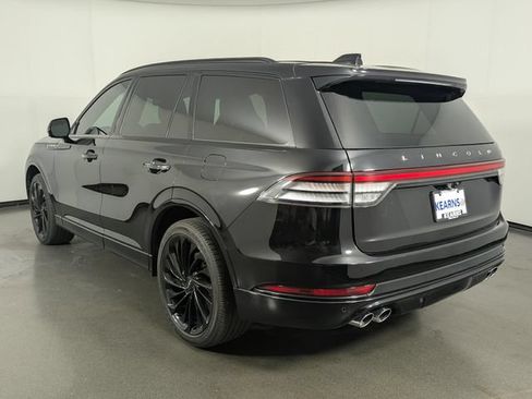 Used 2025 Lincoln Aviator Reserve w/ Equipment Group 201A AWD/4WD image 6