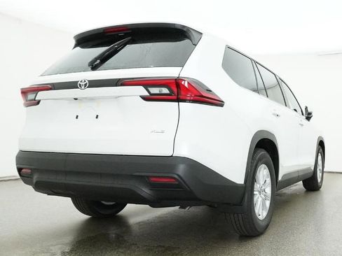 New 2026 Toyota Grand Highlander XLE image 66