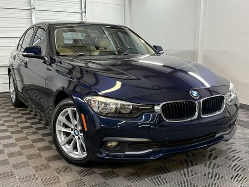 Used 2017 BMW 320i xDrive Sedan AWD/4WD image 1