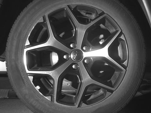 Used 2025 Jeep Compass Limited image 15