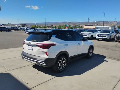 Used 2021 Kia Seltos SX AWD/4WD image 5