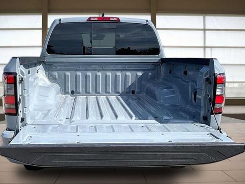 Used 2024 Nissan Frontier PRO-4X w/ Off-Road Protection Package AWD/4WD image 18