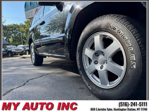 Used 2008 Jeep Grand Cherokee Laredo image 9