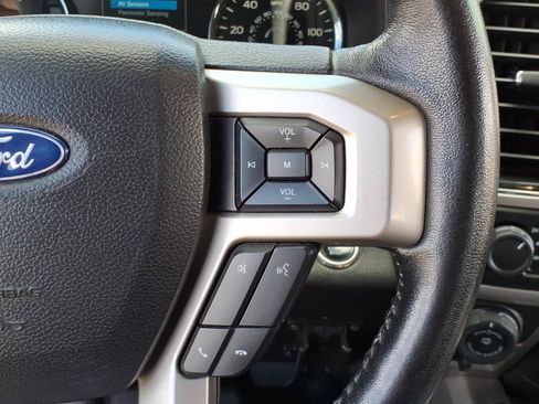 Used 2018 Ford F150 Lariat AWD/4WD image 16