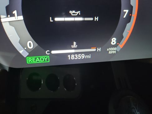 Certified 2025 Toyota 4Runner TRD Off-Road Premium image 20