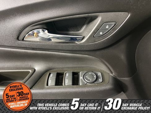 Certified 2022 Chevrolet Equinox LT image 30