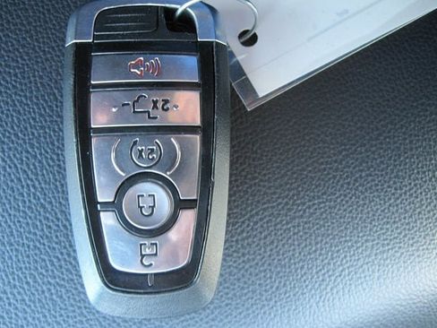 Used 2022 Ford F150 XLT w/ Equipment Group 302A High image 18