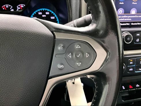 Used 2020 Chevrolet Colorado Z71 image 24