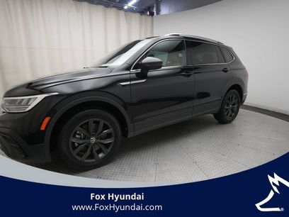 Used 2024 Volkswagen Tiguan SE