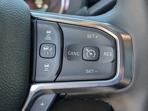 Used 2026 RAM 2500 Laramie AWD/4WD image 18