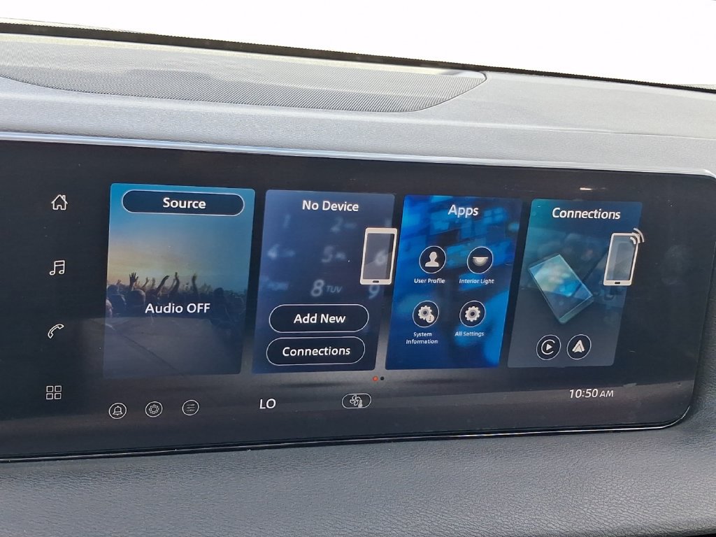 New 2027 Nissan Sentra SR FWD image 10