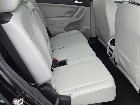 Used 2023 Volkswagen Tiguan SE R-Line FWD image 16