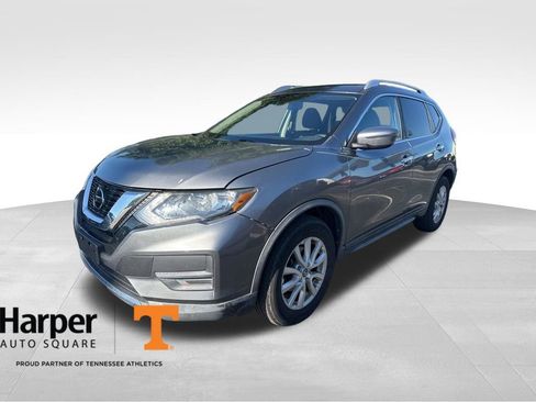 Used 2019 Nissan Rogue SV FWD image 1