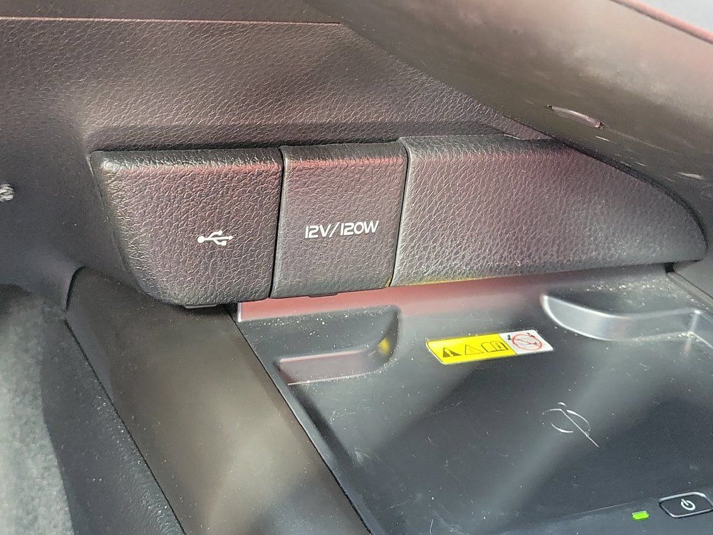 Used 2024 Toyota Camry XSE w/ Driver Assist Package FWD image 17