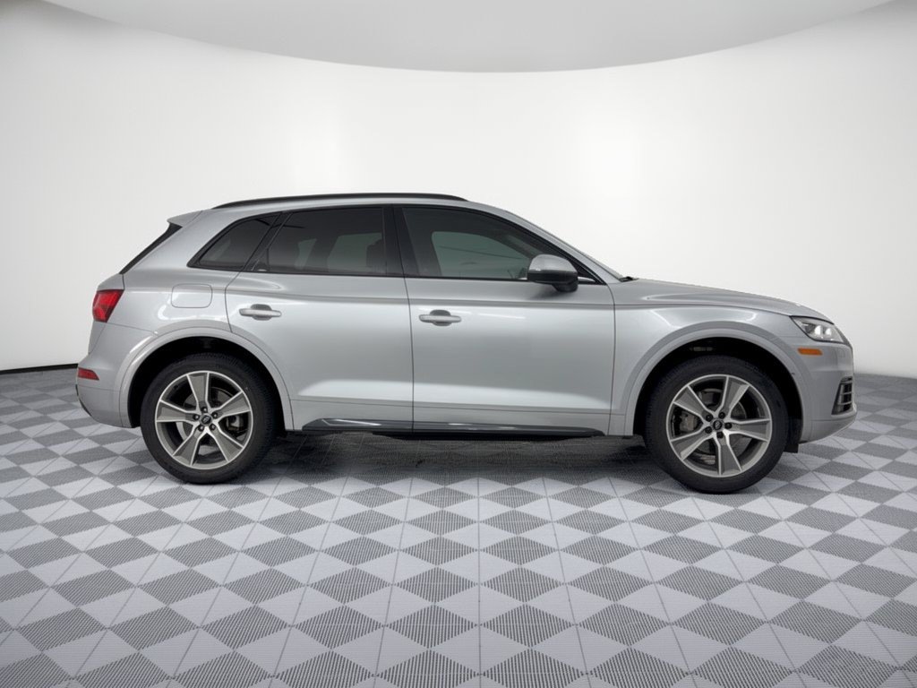 Used 2019 Audi Q5 2.0T Premium Plus w/ Premium Plus Package AWD/4WD image 8