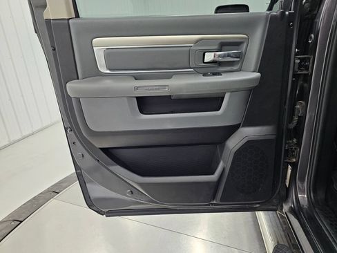 Used 2016 RAM 1500 Big Horn RWD image 27