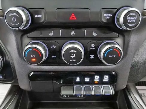Used 2021 RAM 1500 Rebel w/ Level 2 Equipment Group AWD/4WD image 31