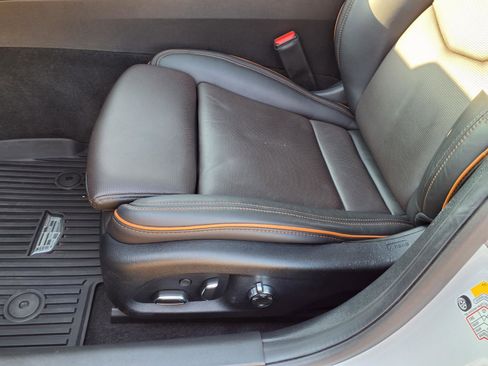 Used 2022 Cadillac CT4 V w/ Navigation Package image 28