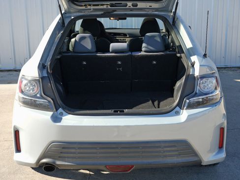 Used 2014 Scion tC 10 Series image 9