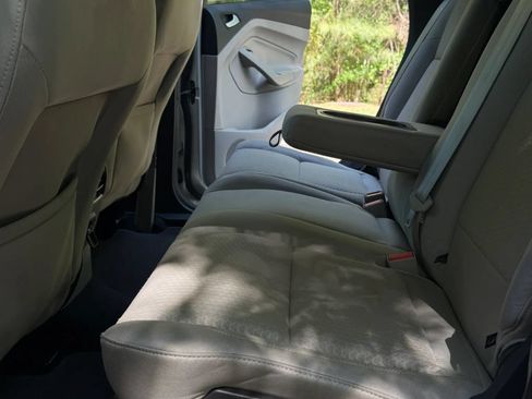 Used 2017 Ford Escape SE FWD image 11
