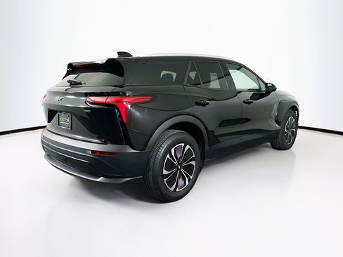 Used 2024 Chevrolet Blazer EV LT image 9