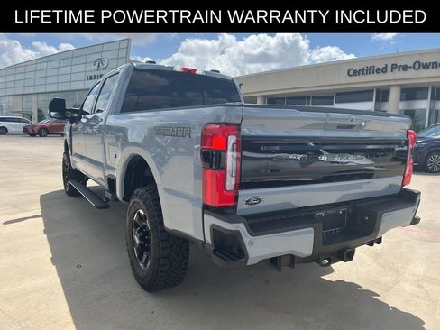 Used 2025 Ford F250 Platinum w/ Tremor Off-Road Package image 6