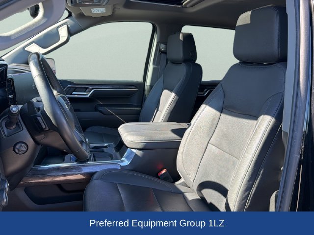 Used 2024 Chevrolet Silverado 1500 LTZ w/ LTZ Premium Package AWD/4WD image 15