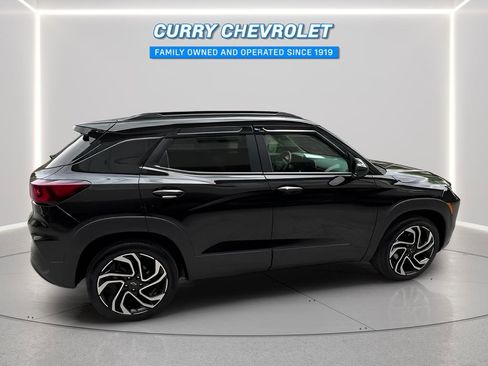 Used 2025 Chevrolet TrailBlazer RS w/ Convenience Package AWD/4WD image 14