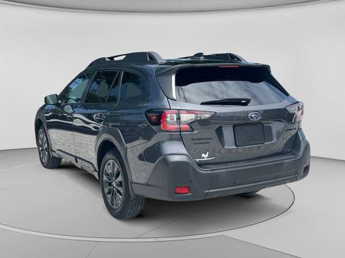 Used 2023 Subaru Outback Onyx Edition AWD/4WD image 4