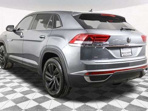 Used 2022 Volkswagen Atlas Cross Sport SE w/ Panoramic Sunroof Package image 19