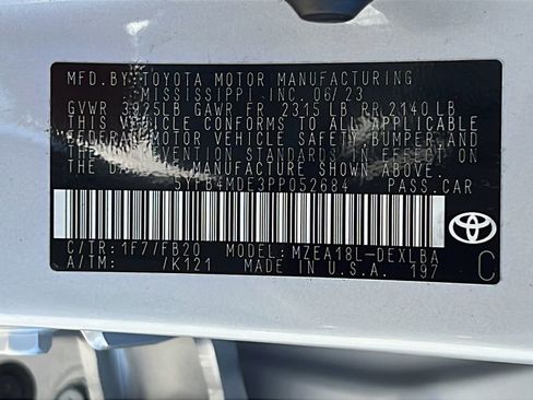 Used 2023 Toyota Corolla LE w/ LE Convenience Package FWD image 23
