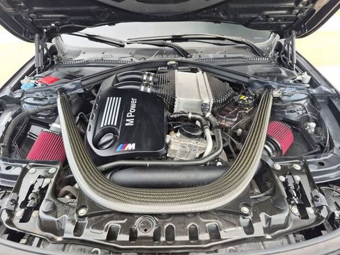 Used 2017 BMW M3 RWD image 23