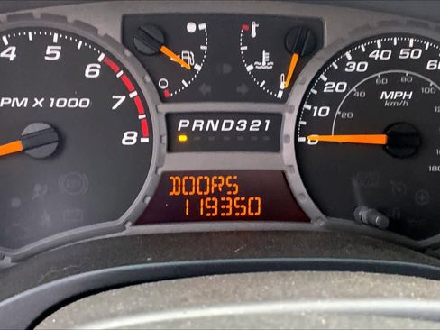 Used 2004 Chevrolet Colorado LS w/ Power Convenience Package image 20