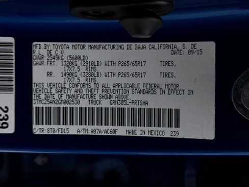 Used 2016 Toyota Tacoma TRD Sport AWD/4WD image 31