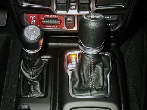New 2026 Jeep Wrangler Unlimited Sport AWD/4WD image 28